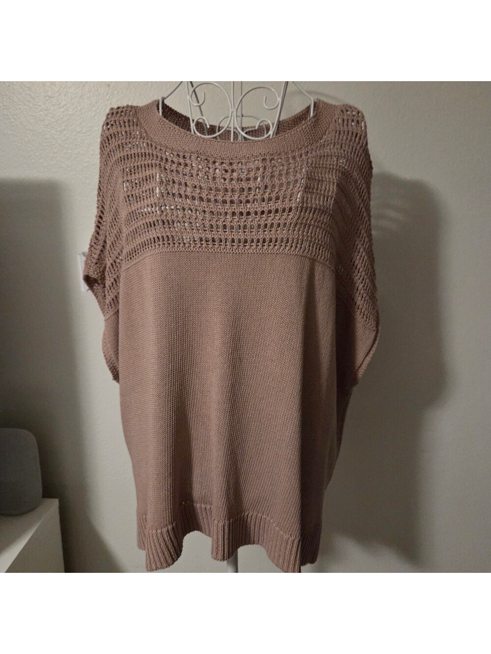 Max Studio London Medium Taupe Knit Pullover Sweater